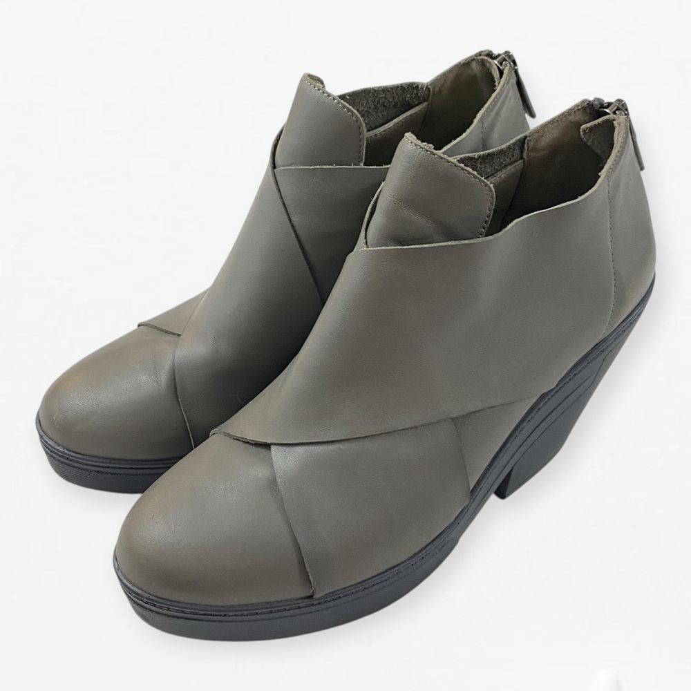 Eileen Fisher Gray Genuine Leather Wedge Ankle Boots 8